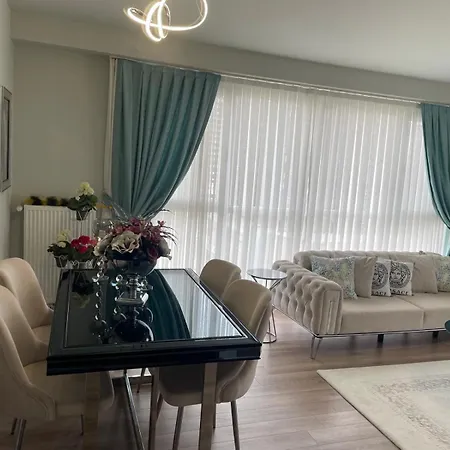 Luxe 2 Bhk Near Tuyap Expo Center Buyukcekmece